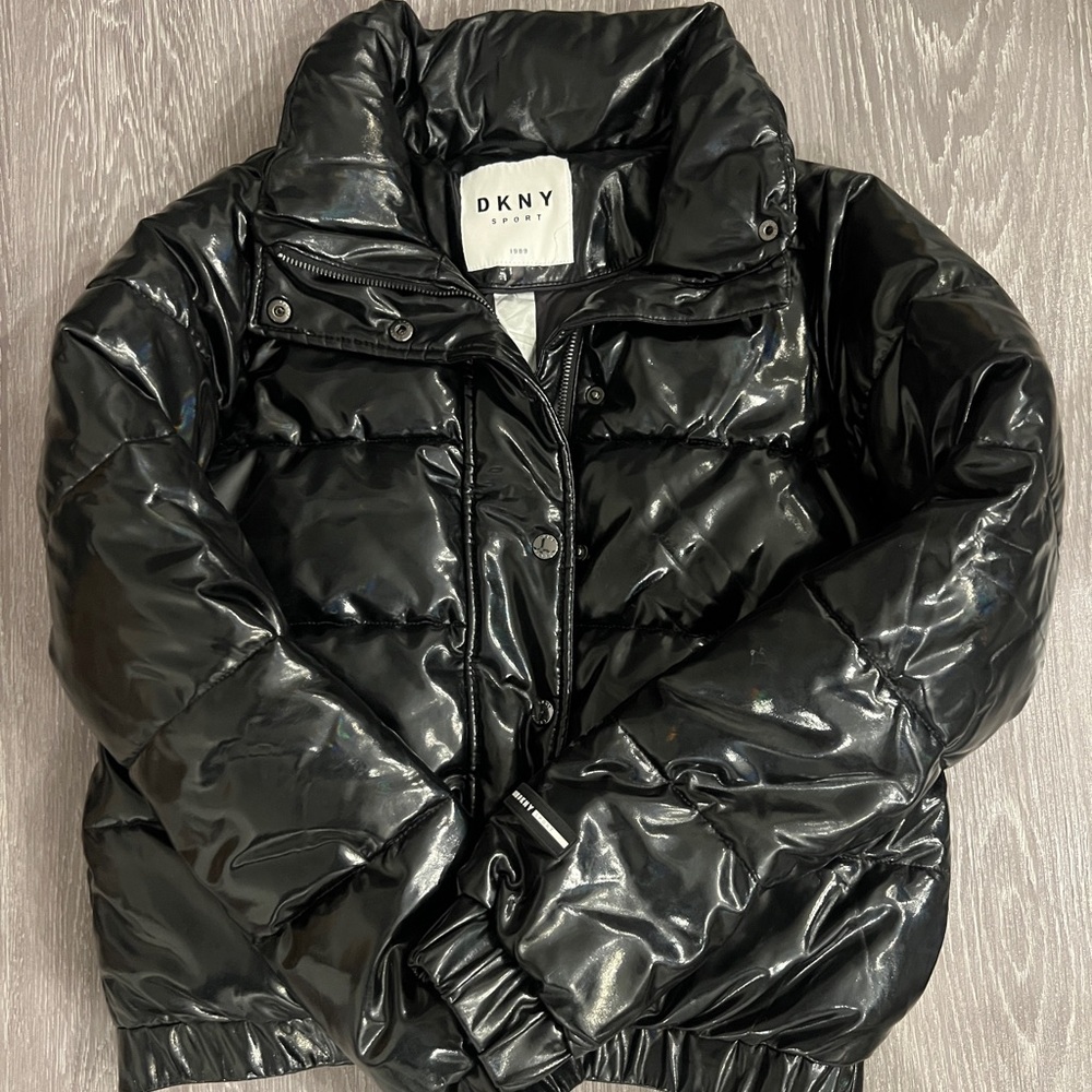 autumn/winter DNKY bomber jacket.